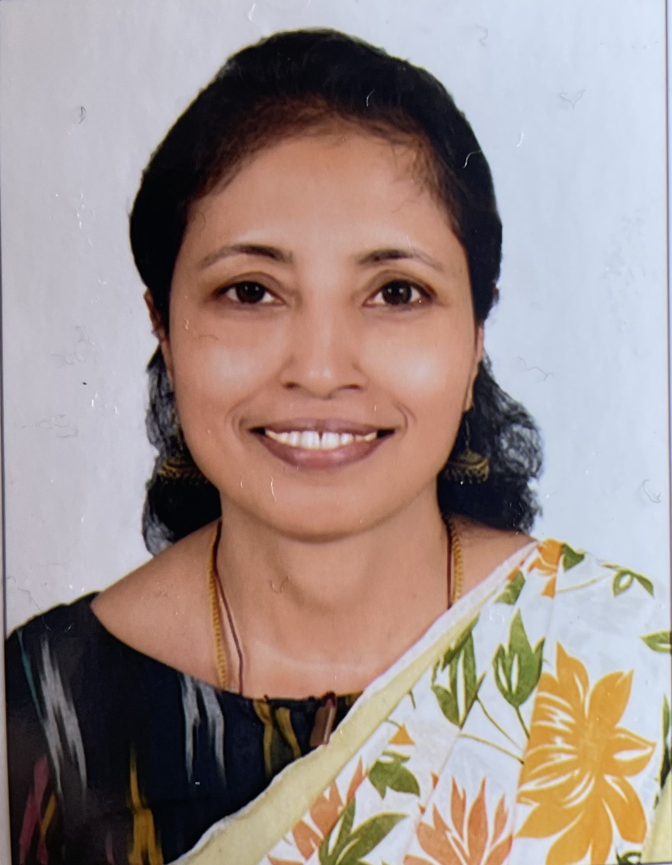 Dr Tressie Menezes